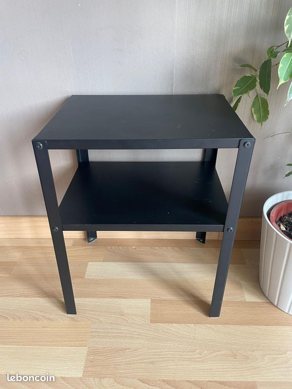 Table de nuit (image 2)