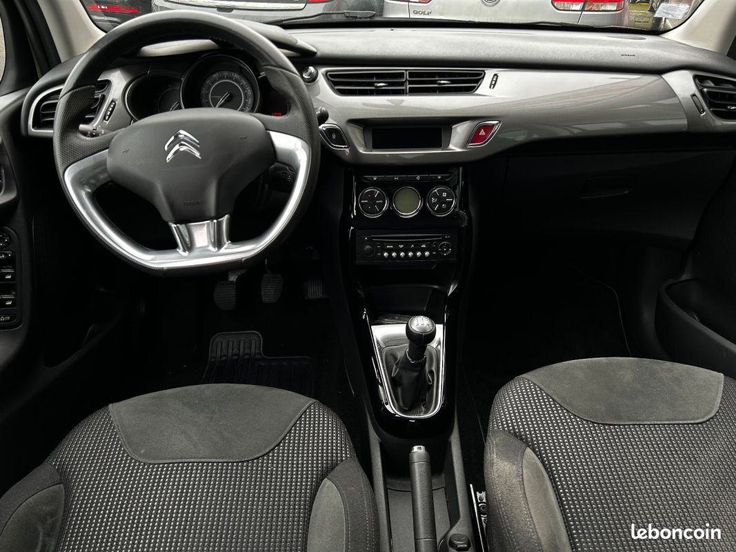 Citroën C3 II 1.4i 16V 95CH Exclusive / MOTEUR NON PURETECH (image 6)