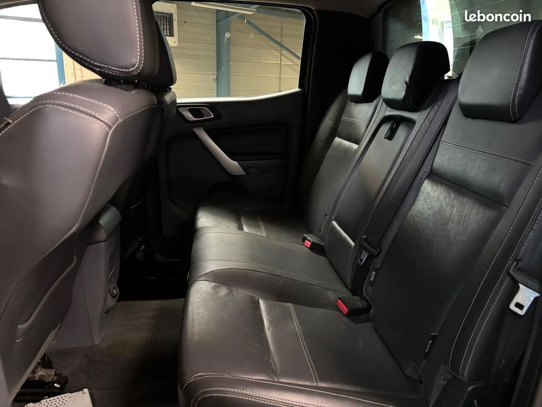 FORD Ranger 3.2 D 200ch LIMITED - 2015 - CarPlay - Suivi complet - Caméra de recul - Attelage - Sièges Chauffants (image 17)
