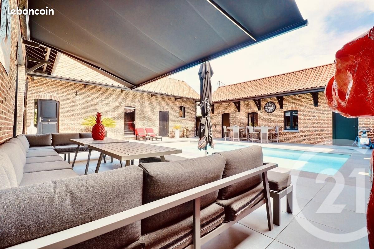 Maison 8 pièces 355 m² · à Aubers · 355 m² · 1 199 000 €