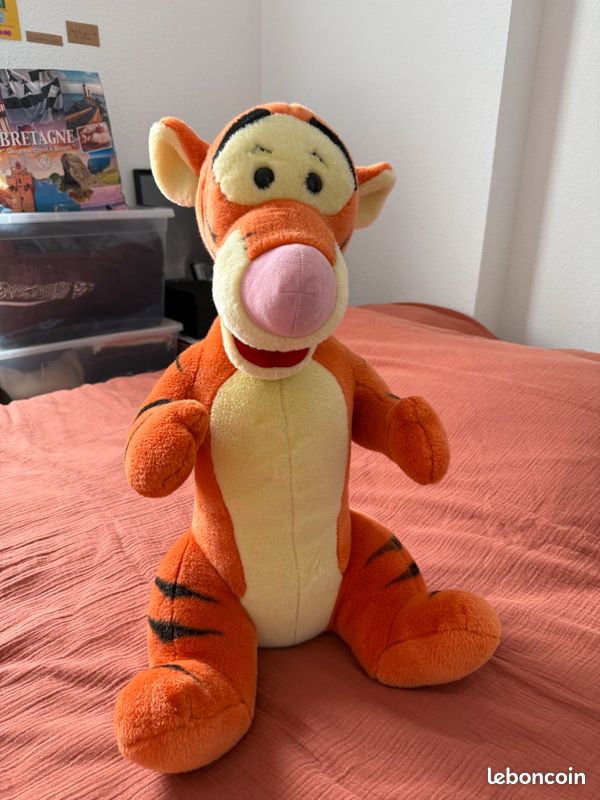 Peluche tigrou géante très bon état (image 1)