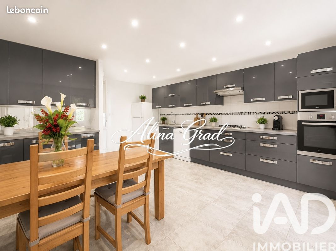Maison 6 pièces 106 m² · à Montigny-lès-Cormeilles · 106 m² · 298 000 €