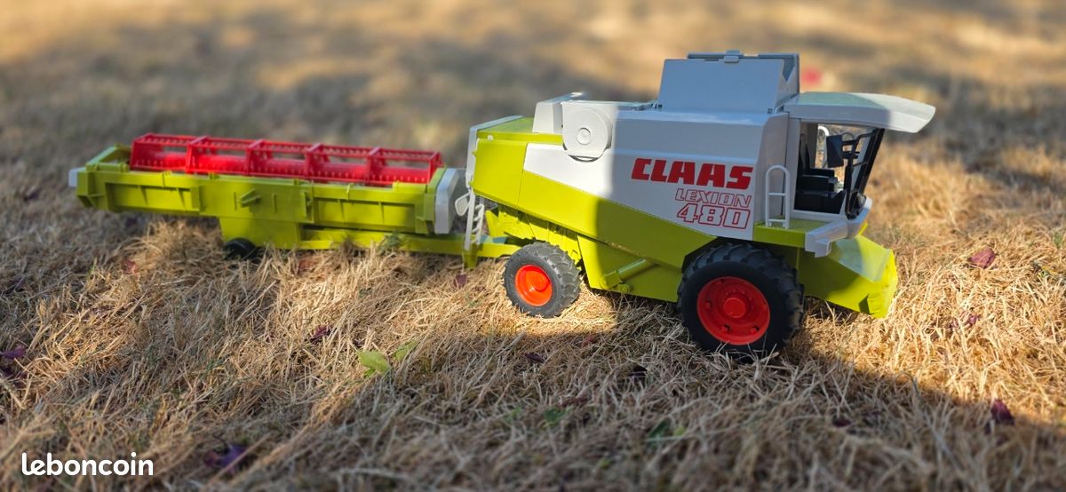 Moissonneuse batteuse BRUDER CLAAS Lexion 480 (image 3)