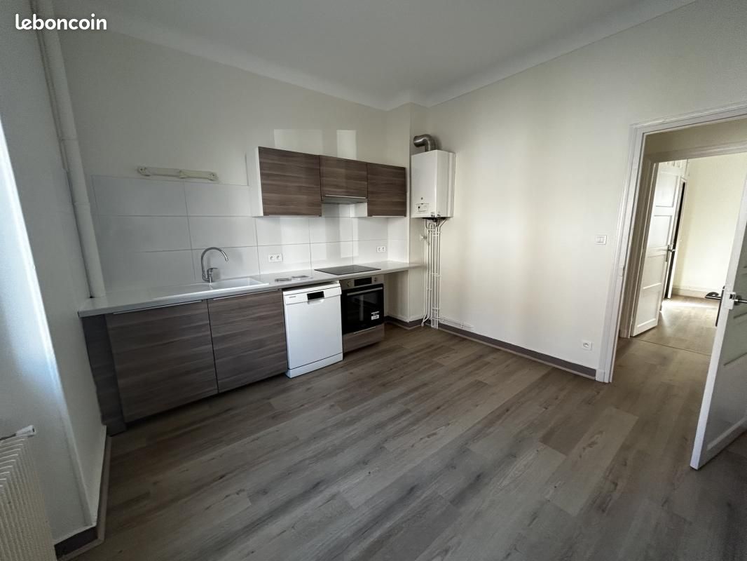 Appartement 3 pièces 80 m² · au Creusot · 80 m² · 629 €/mois