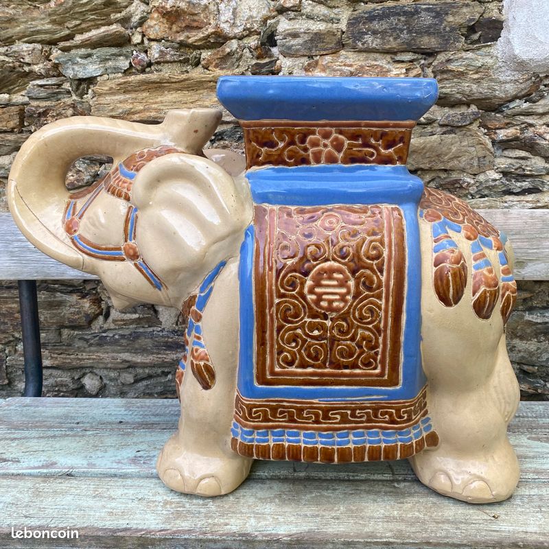 Elephantiade - Porte-plante ou table d'appoint - Bois Elephantiade - Porte-plante ou table d'appoint - Bois