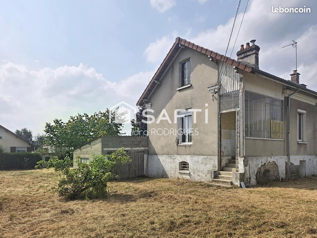 Maison 3 pièces 70 m² · à Folembray · 70 m² · 53 000 €