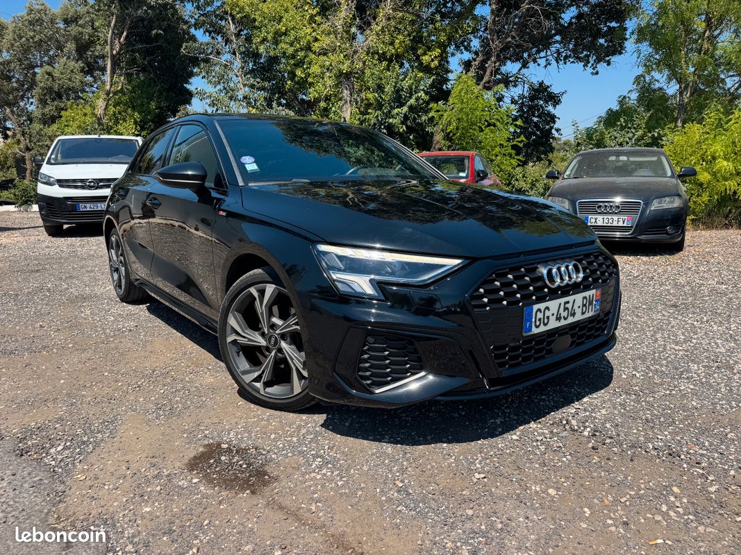 AUDI A3 Sportback 35 TFSI 150ch Mild Hybrid S line S tronic 7 (image 2)