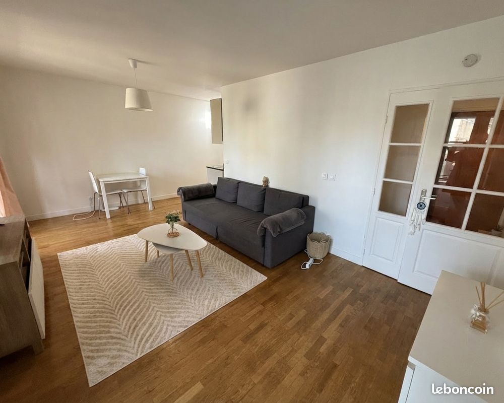 Appartement 1 pièce 32 m² · à Le Perreux-sur-Marne · 32 m² · 820 €