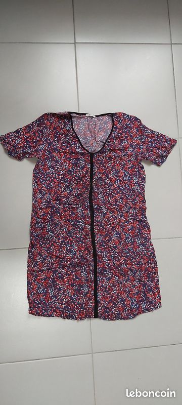 Robe 42 (image 1)