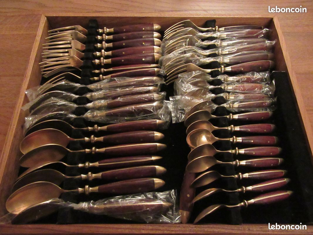 Ménagère 71 Pièces Fischner Avec Coffret Bois - Couverts Métal Doré - Occasion