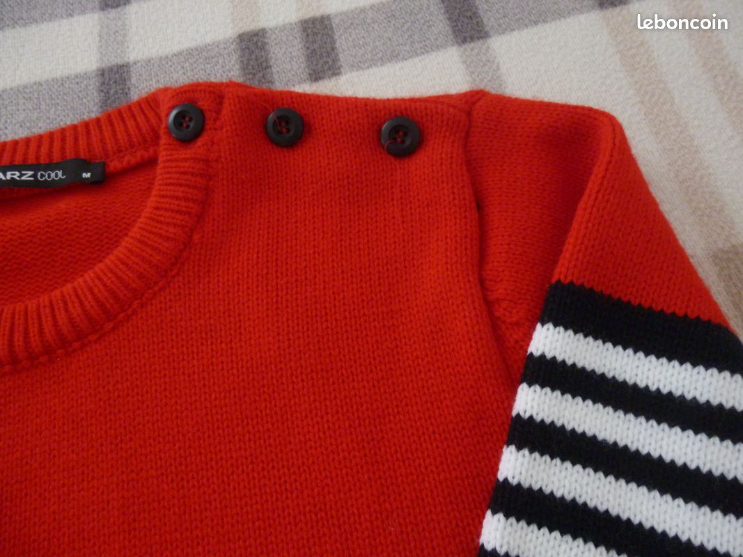 Pull marin Taille:M (image 3)