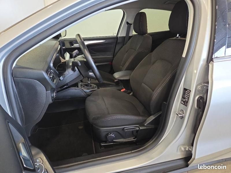 Ford Focus 1.0 EcoBoost mHEV 125ch Titanium X Business (image 7)