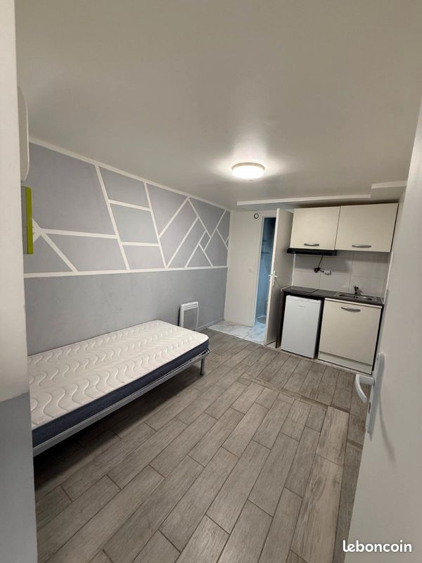 Appartement 1 pièce 12 m² · à Créteil · 12 m² · 600 €/mois