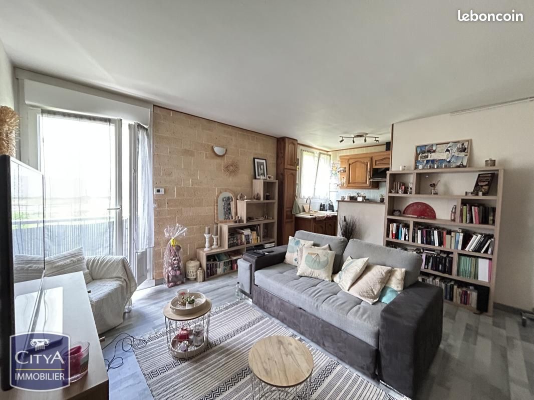 Appartement 2 pièces 44 m² · à Beauvais · 44 m² · 67 000 €