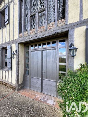Propriété 7 pièces 288 m²