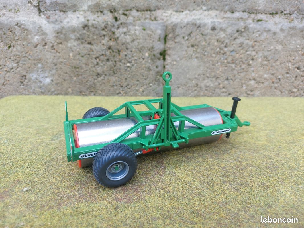 Miniature Agricole Rouleau Siku 1/32 (image 5)