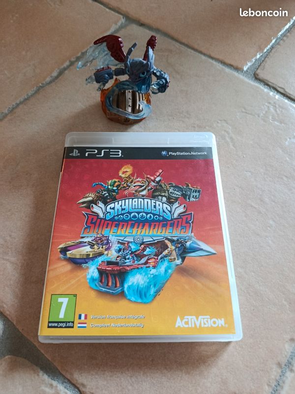 Jeu PS3 Skylanders superchargers avec figurine (image 1)
