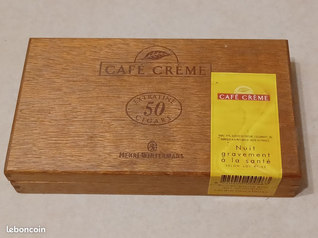 Ancienne boite de magasin en bois CHOCOLAT VINAY Bâtons-crême