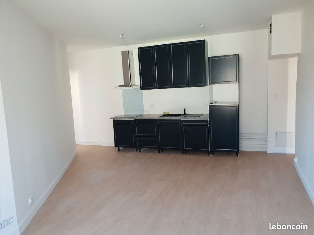 Appartement 3 pièces 56 m² · à Nantes · 56 m² · 975 €