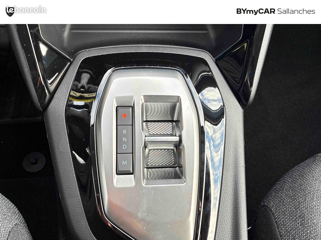 PEUGEOT 208 Hybrid 110 e-DCS6 Style (image 19)