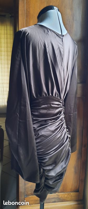 Magifque Robe satin marron ,Prettylittlething, taille XS/34 (lisa2163/lisa2163-femme34) (image 5)