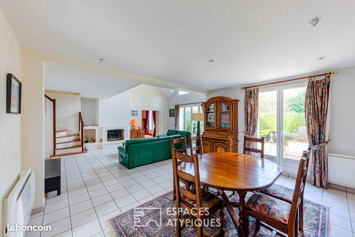 Maison 8 pièces 213 m² · à Cergy · 213 m² · 584 000 €