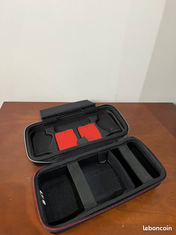 Nintendo Switch Oled + jeu & accéssoires (image 7)