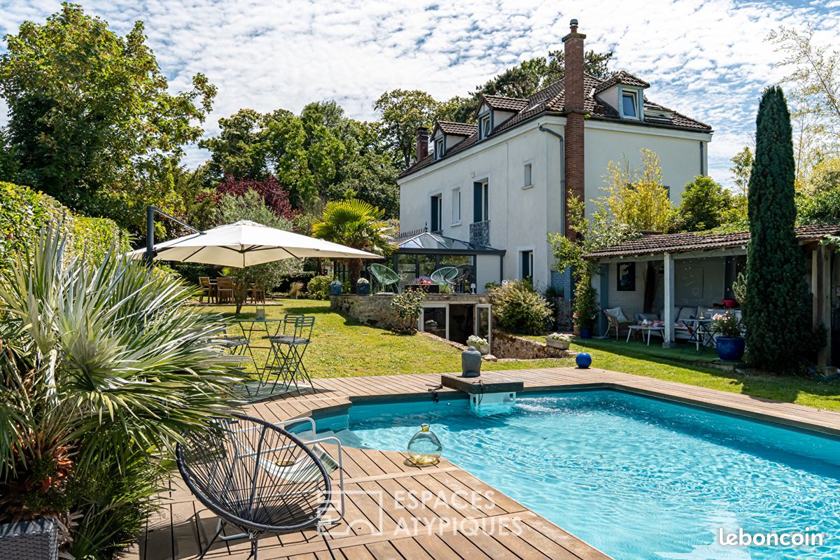 Maison 8 pièces 259 m² · à Orgeval · 259 m² · 1 290 000 €