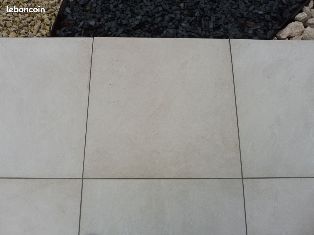 Carrelage 1 ier choix anti- glissant (image 1)
