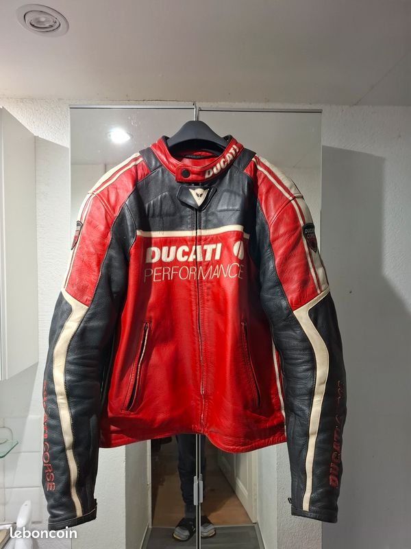 Blouson cuir dainese ducati corse années 2000 taille 54 t54 L XL