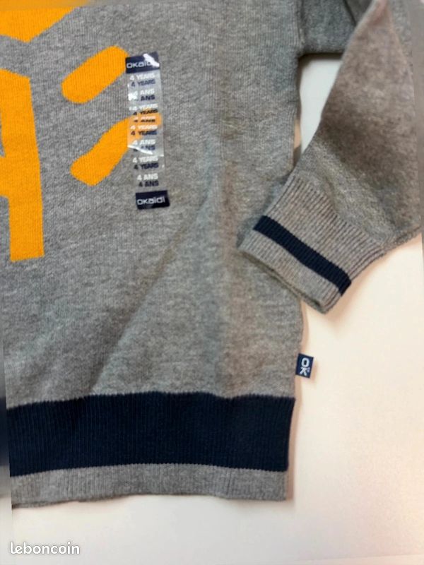 Pull Garçon - Neuf - okaïdi - taille 4 ans (image 2)