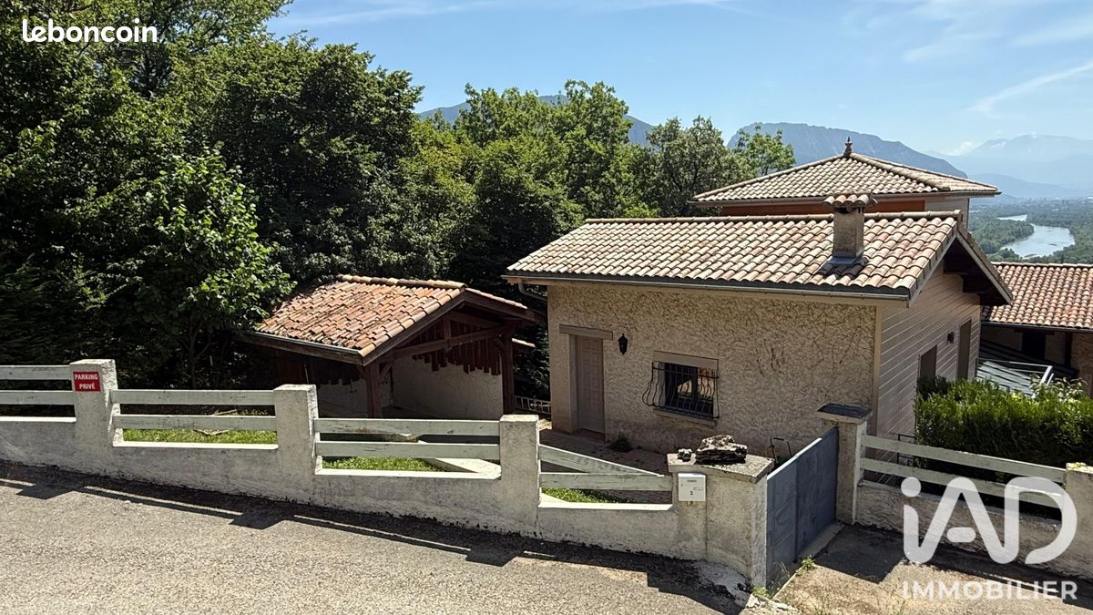 Appartement 4 pièces 94 m² · à Veurey-Voroize · 94 m² · 1 100 €/mois
