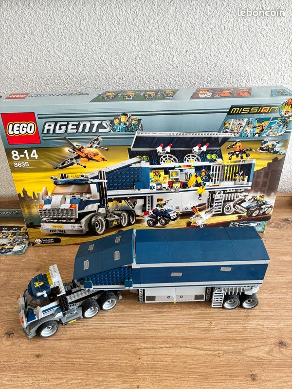 LEGO 8635 Mobile Command Center Agents avec boîte et notices