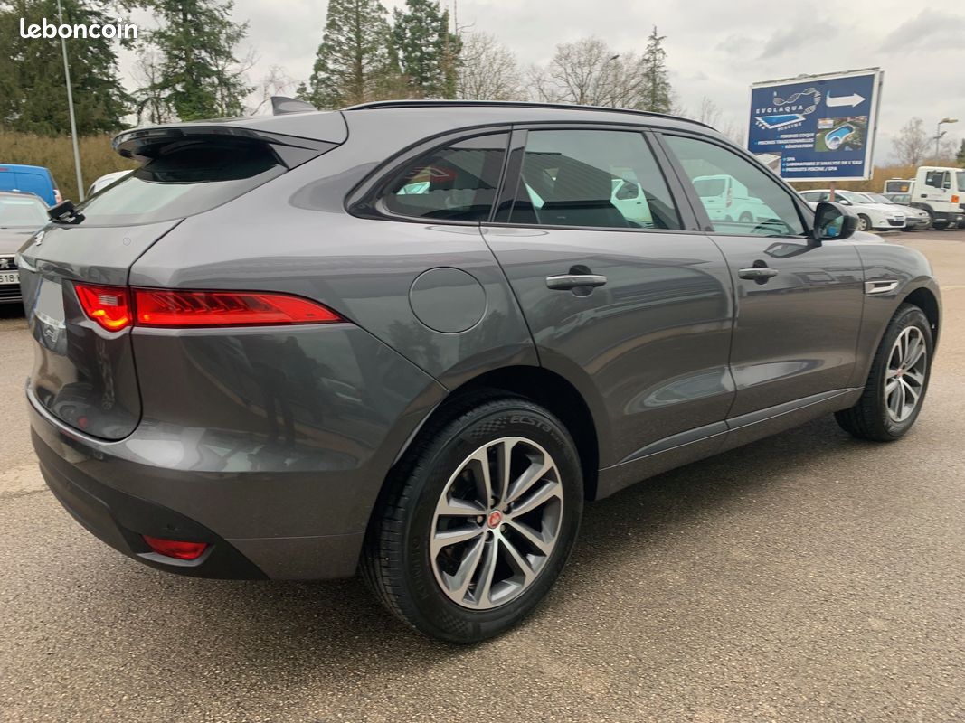 Jaguar F PACE AWD 2.0 180 D R SPORT TOIT OUVRANT (image 4)