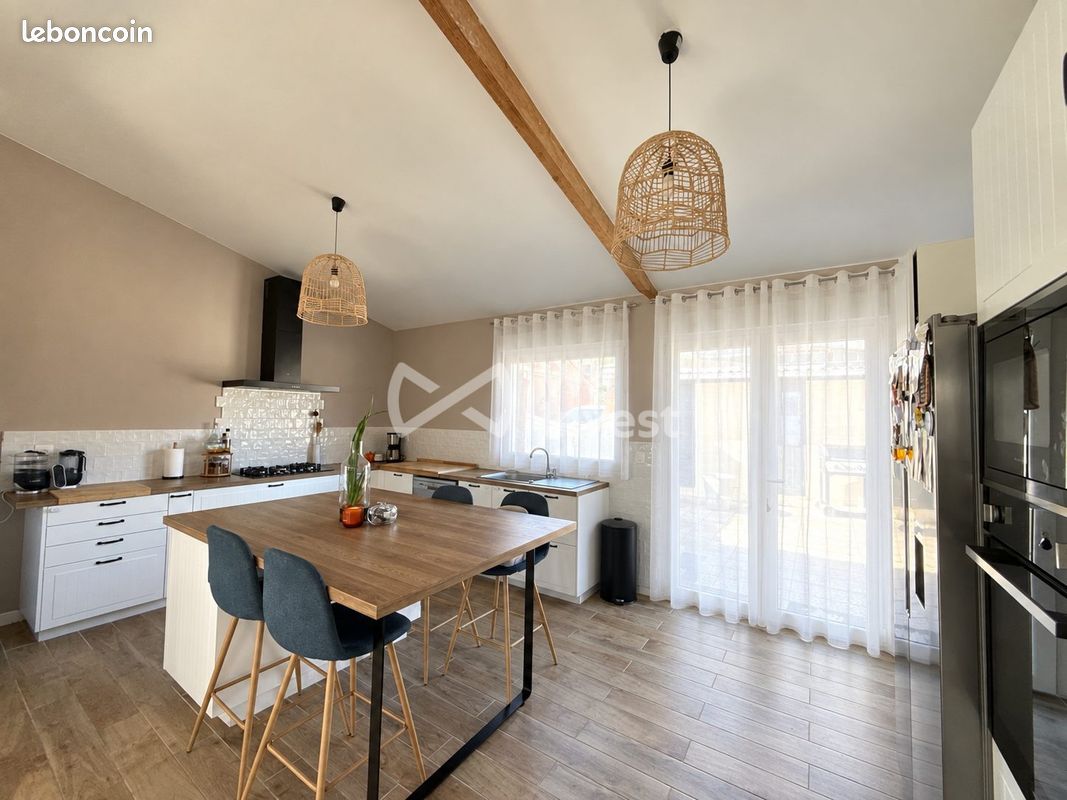 Maison 6 pièces 139 m² · à Haillicourt · 139 m² · 245 000 €