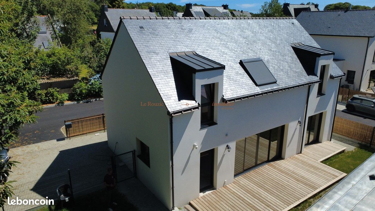 Maison 5 pièces 130 m² · à Locqueltas · 130 m² · 435 000 €