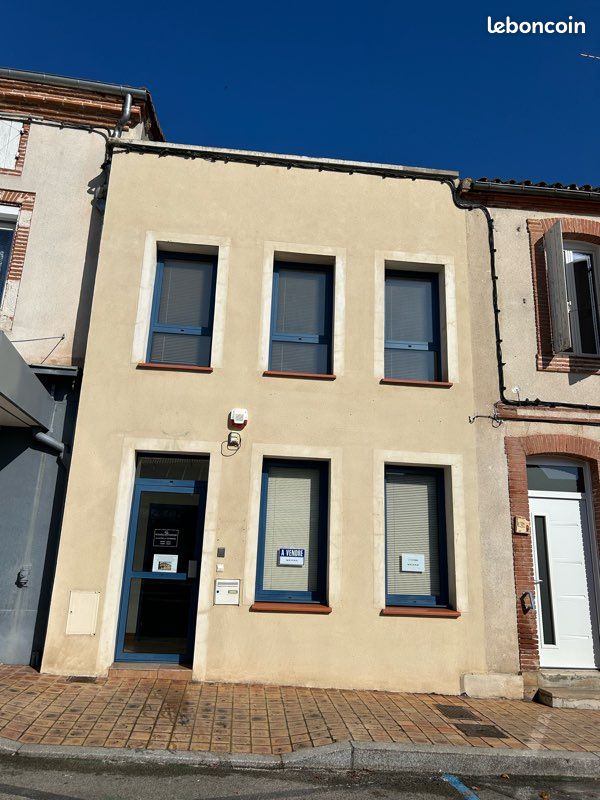 Immeuble 7 pièces 162 m² · à Valence · 162 m² · 140 000 €
