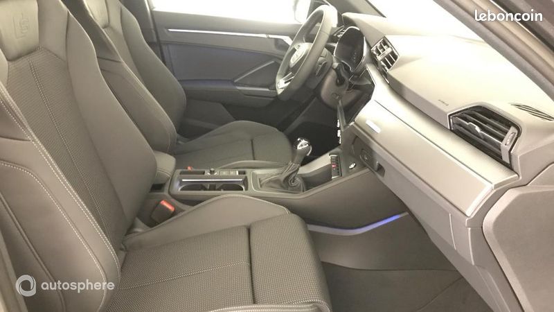 Audi Q3 35 TFSI 150ch S line S tronic 7 (image 15)