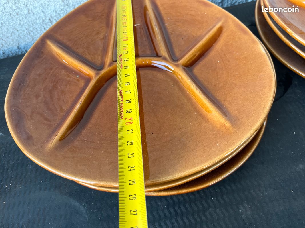 Lot De 8 Assiettes Vintage En Céramique Verte – 6 Compartiments – Idéal Pour Repas