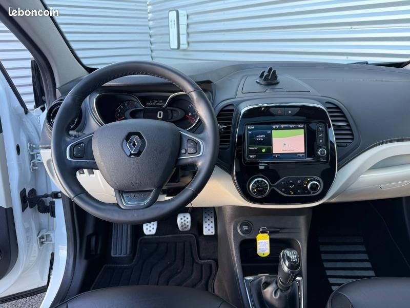 Renault Captur 1.2 TCe 120ch energy Initiale Paris (image 13)