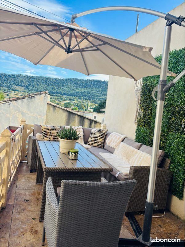 Maison 8 pièces 165 m² · à Sablet · 165 m² · 275 000 €