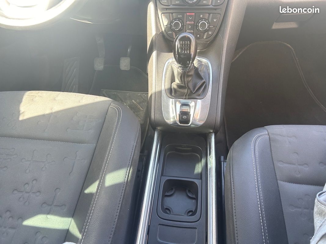 OPEL MERIVA 1.7 CDTI - 110 FAP Enjoy (image 19)