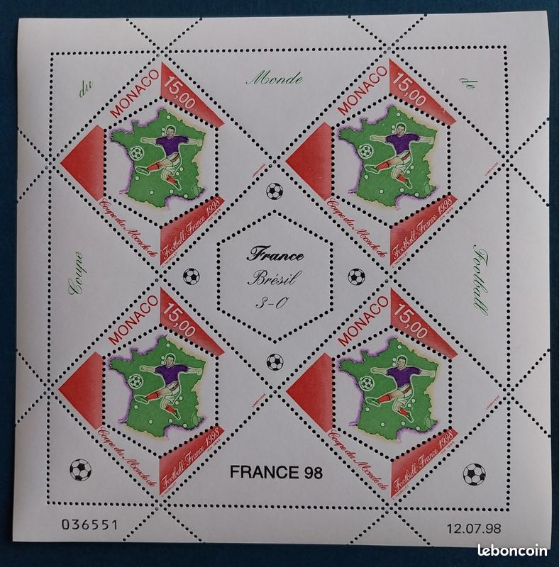 Objets de collection « coupe du monde football » Toute la