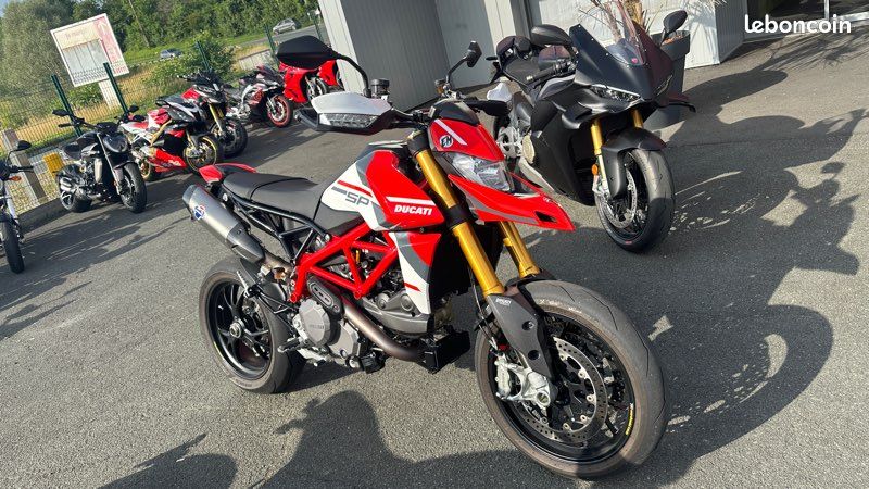Hypermotard 950 sp (image 4)