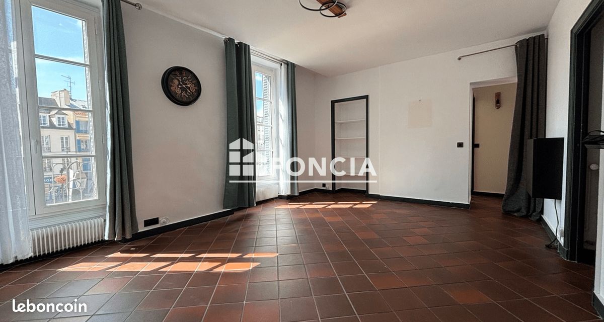 Appartement 3 pièces 54 m² · à Saint-Germain-en-Laye · 54 m² · 1 261 €/mois