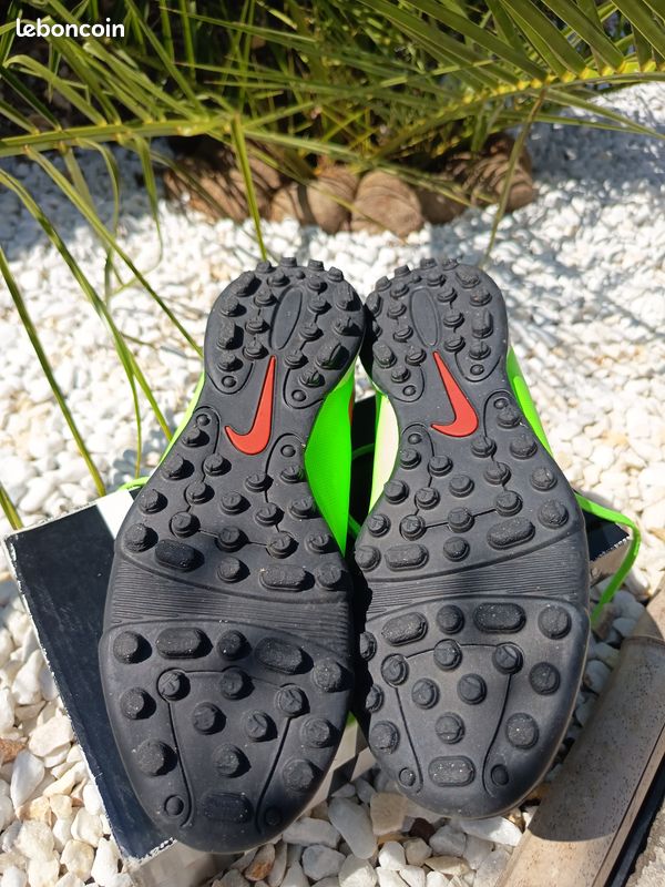 Chaussures de foot de salle NIKE Mercurial Vortex II taille 38 (image 2)