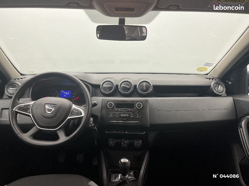 Dacia Duster Blue dCi 95 4x2 Essentiel (image 9)