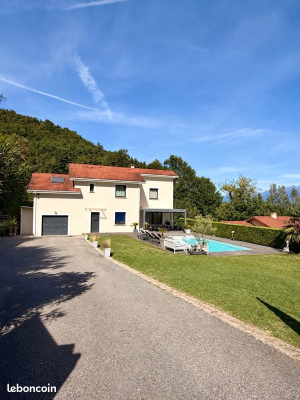 Maison 5 pièces 142 m² · à Claix · 142 m² · 620 000 €