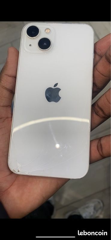 IPhone 13 blanc (image 2)