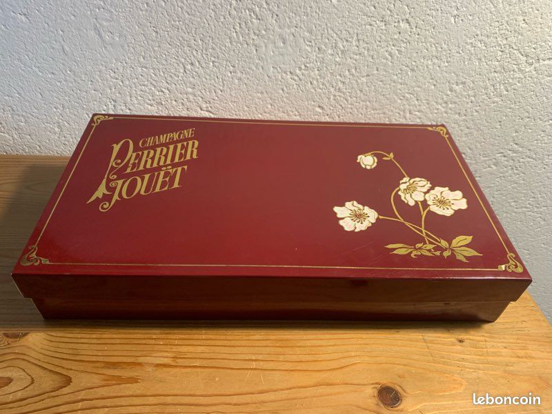 Coffret 6 flûtes Perrier jouet vintage (image 5)